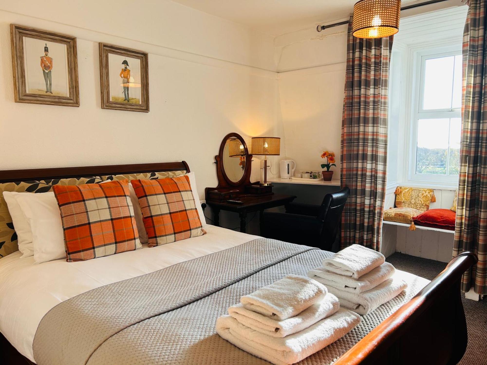 Clarence Quarters Self-Catering Guest House Портцмаус Экстерьер фото