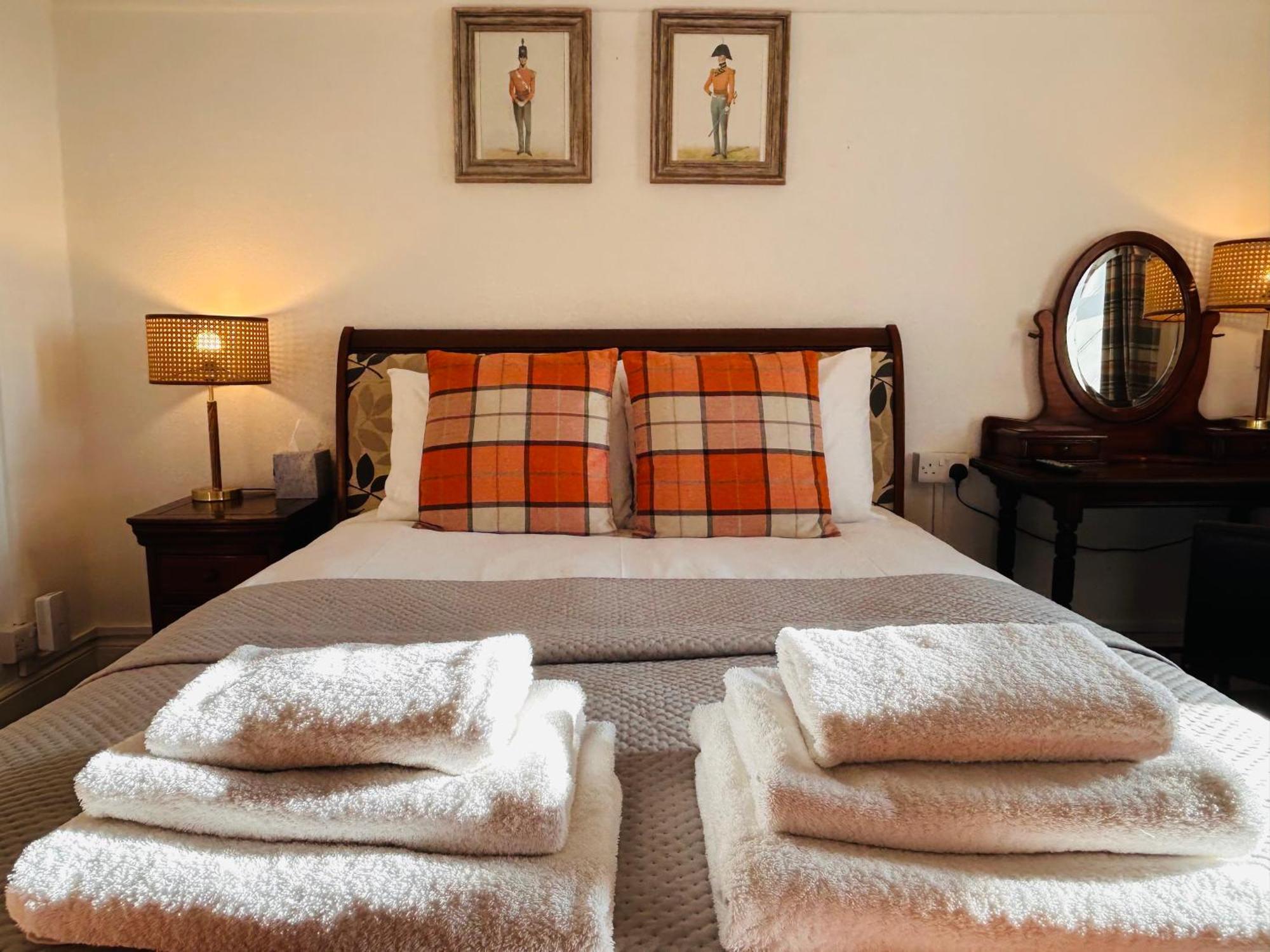 Clarence Quarters Self-Catering Guest House Портцмаус Экстерьер фото