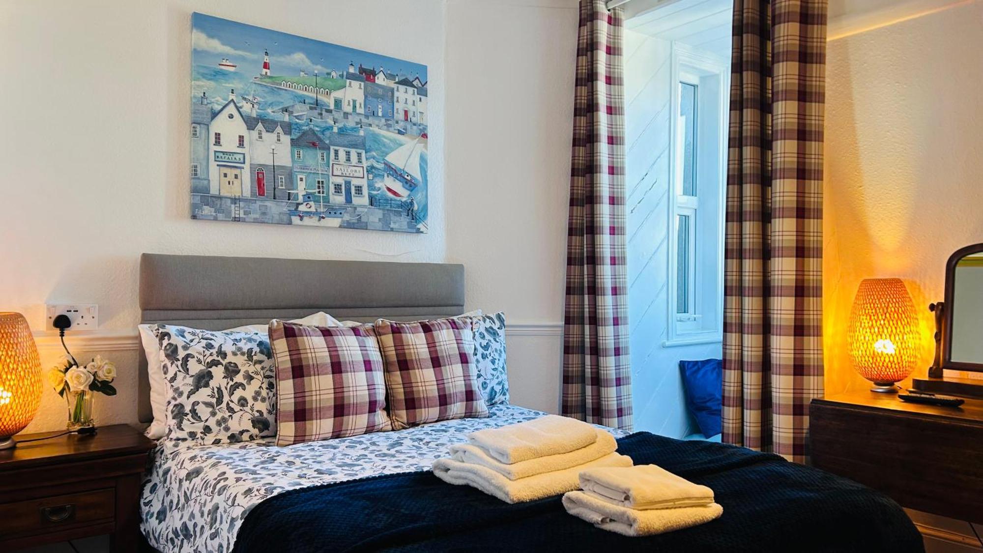 Clarence Quarters Self-Catering Guest House Портцмаус Экстерьер фото